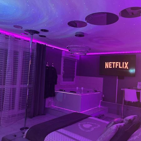 « Le Boudoir D'Elodie » Le Spa Romantique Сен-Леонар Экстерьер фото